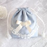 大人可愛いフリルレースとリボンの巾着袋（サックスブルー）