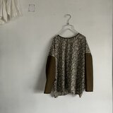 小さなフラワープリントのブラウス（0-to-149)
