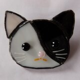 ピンブローチ（猫1）