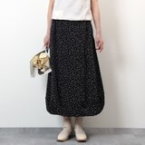 #537ソフトバルーンスカート(黒x白ドット)