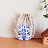 ラウンド型のミニ巾着（ドイツ・フラワー）