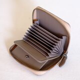 カードが見やすい/ラウンドファスナー財布　トープ