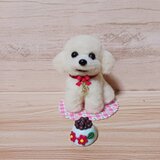 羊毛フェルト愛らしい 首少し傾げたトイプードルフードボウル付き ハンドメイド