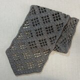 【感謝価格】軽やかコットンリネンストール ▽三角デザイン スチールグレー メンズライク（ユニセックス）