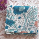 ブロックプリント　インド綿バンダナ  白・グリーン　花柄 唐草模様