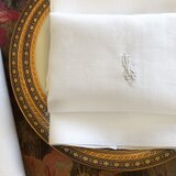 大判テーブルリネン ダマスク織　イニシャル刺繍　ナプキン　白　14CLp1