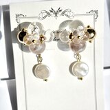 琥珀雫｜ブラウンアクセサリー / パールピアス / レジンピアス / 大人可愛い / 上品アクセサリー / 揺れる/ 花モチーフ