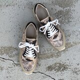 EMAクラフトスニーカー 本革　スネーク柄×ライトグレー　大人カジュアル　限定カラー