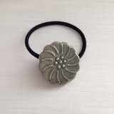 ヘアゴム(薄墨色花)F