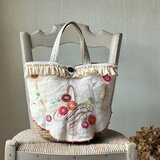 花かご刺繍かごバッグ*Franceantique*vintage*お出かけバッグ*手刺繍*オーガニックフリル