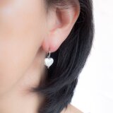甘さ控えめハートパール・ピアス
