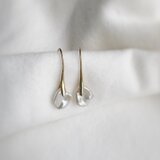 花びらケシパールピアス