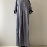着物リメイクワンピース　グレー小花