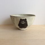ツキノワグマの茶碗(白マット）