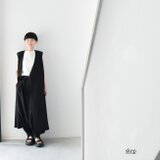 Vネックダブルブレストロングジレ：黒［TO63BEBK］