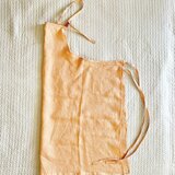 天日干しリネンエプロン  オレンジ　medium丈