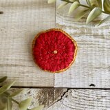 大人かわいい手刺繍ダリアのブローチ　ビーズ　flower dahlia