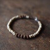 <MTO> -Tulsi & Nuts- bracelet
