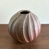 焼き締め鎬壺