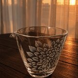 ダリアの片口〜手彫りガラス〜