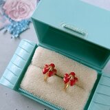 red enamel flower ヴィンテージイヤリング