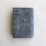 「読書がしたくなる」藍×墨×チタン染のレザー文庫本ブックカバー