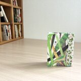 ことばの中にかくれんぼする『食いしん虫』