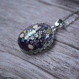 アメジストと紫陽花の蒔絵ペンダント｜天然石アクセサリー 金箔　ネックレス　アジサイ　梅雨　雨　初夏　あじさい　夏　父の日