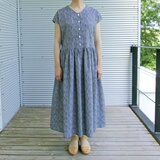 国産リップル生地のフレンチスリーブワンピース（紺と白のストライプ／26i-op07-navyst）