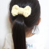 リボンのヘアアクセ