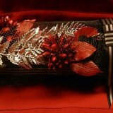 黒と赤のシックなアレンジメント