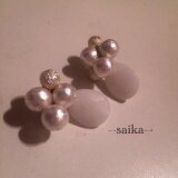 Whiteピアス