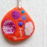 【Sale】羊毛フェルトと刺繍のオーナメント