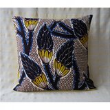 アフリカンプリントのクッションカバー