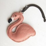 フラミンゴのバッグチャーム
