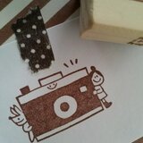 消しゴムはんこ  カメラさんからこんにちは*(おだんごちゃん)