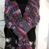 モコモコのショルダーマフラー