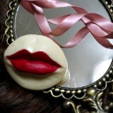 ”kiss me” Secret