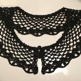 レース糸で編んだ付け襟 4