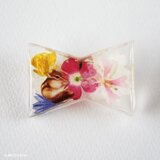 シマリスのリボンブローチ