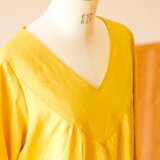 【N様専用オーダー】Vネックのワンピース（イエロー）