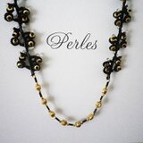 木の実モチーフネックレス