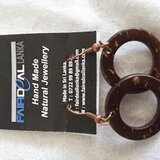 ココナッツシェルイヤリング