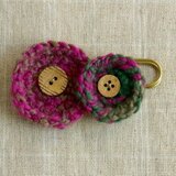 SALE 紡ぎ糸のカブトピン  N-152