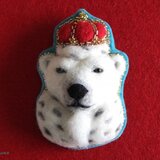 【J様オーダー分】王様のエンブレムブローチ