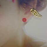 おしゃれさん必見♥　天使の羽　イヤカフ　〜ストーン付〜