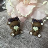 ストーン付くまピアス