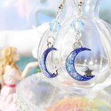 ☆ミニサイズの三日月ピアス～