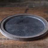 黒釉ぺたんこ丸皿