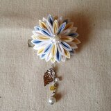 剣つまみのさわやかパステルコサージュ(ブルー)